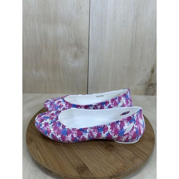 NEW Crocs Kelli Graphic Palm Pink Ballet Flats Womens Size 9 - Picture 1 of 8